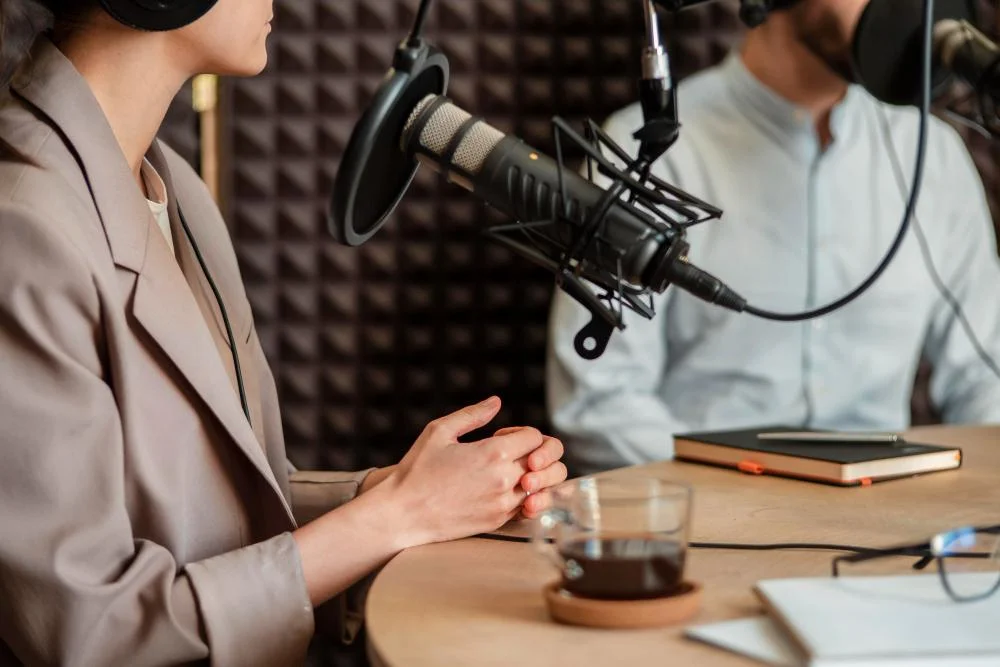 Entrevistas en Radio a Socios y Miembros directivos